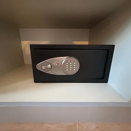 Simon And Ami Aparments * Коральео