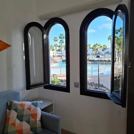 Simon And Ami Aparments *