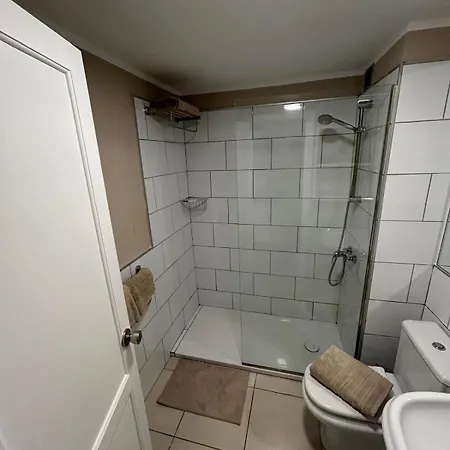 Simon And Ami Aparments Apartman