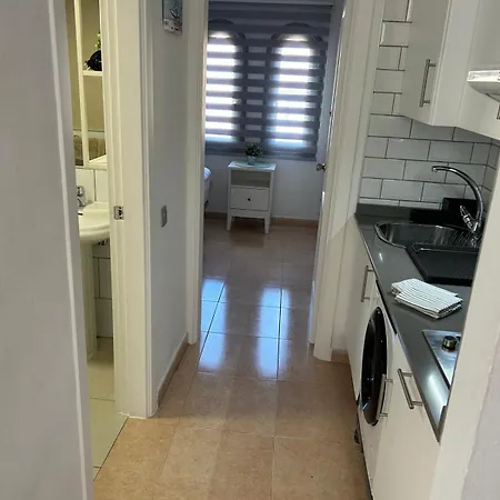 Διαμέρισμα Simon And Ami Aparments