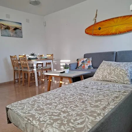 Simon And Ami Aparments